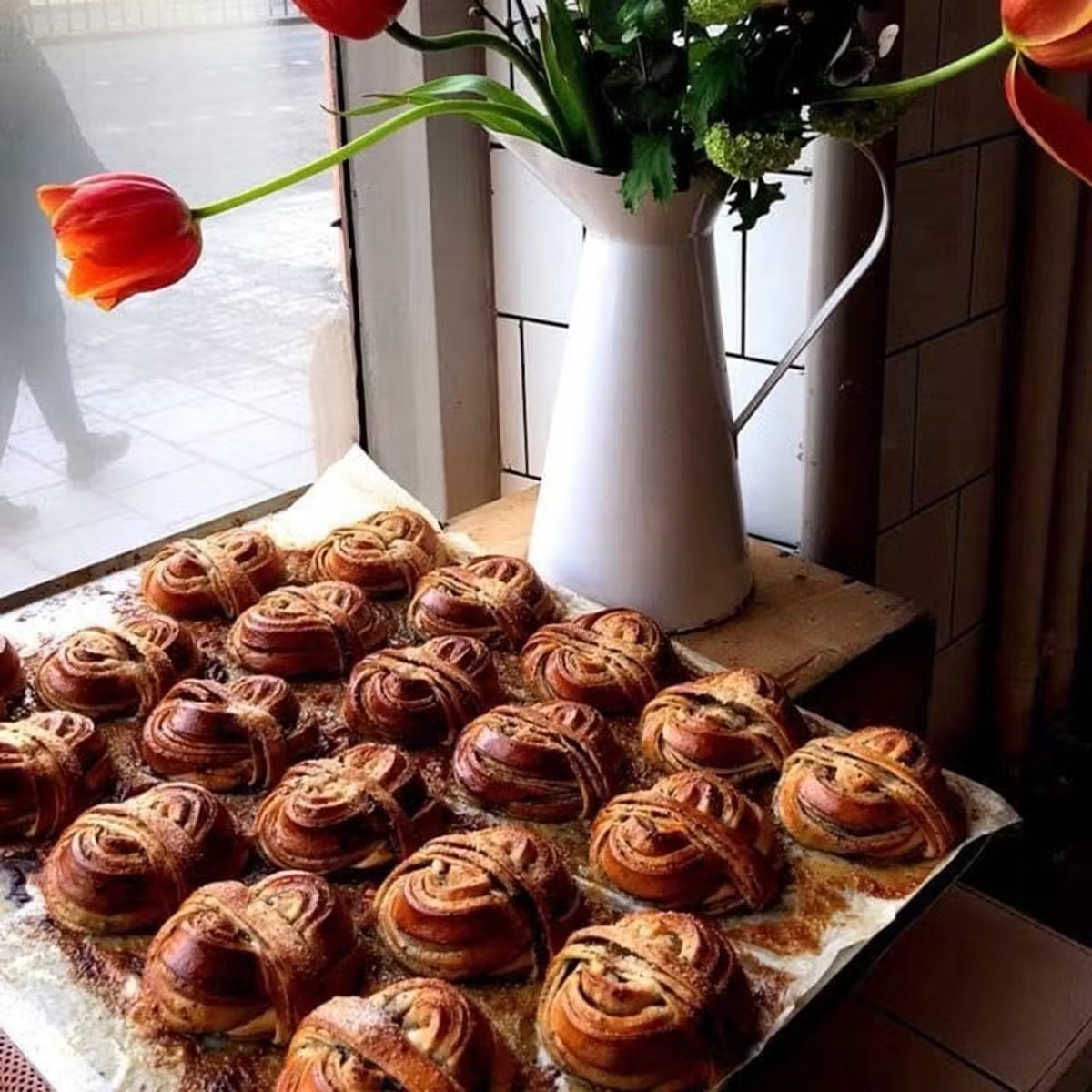 17510-cardamom-buns-6-pack-1.jpg