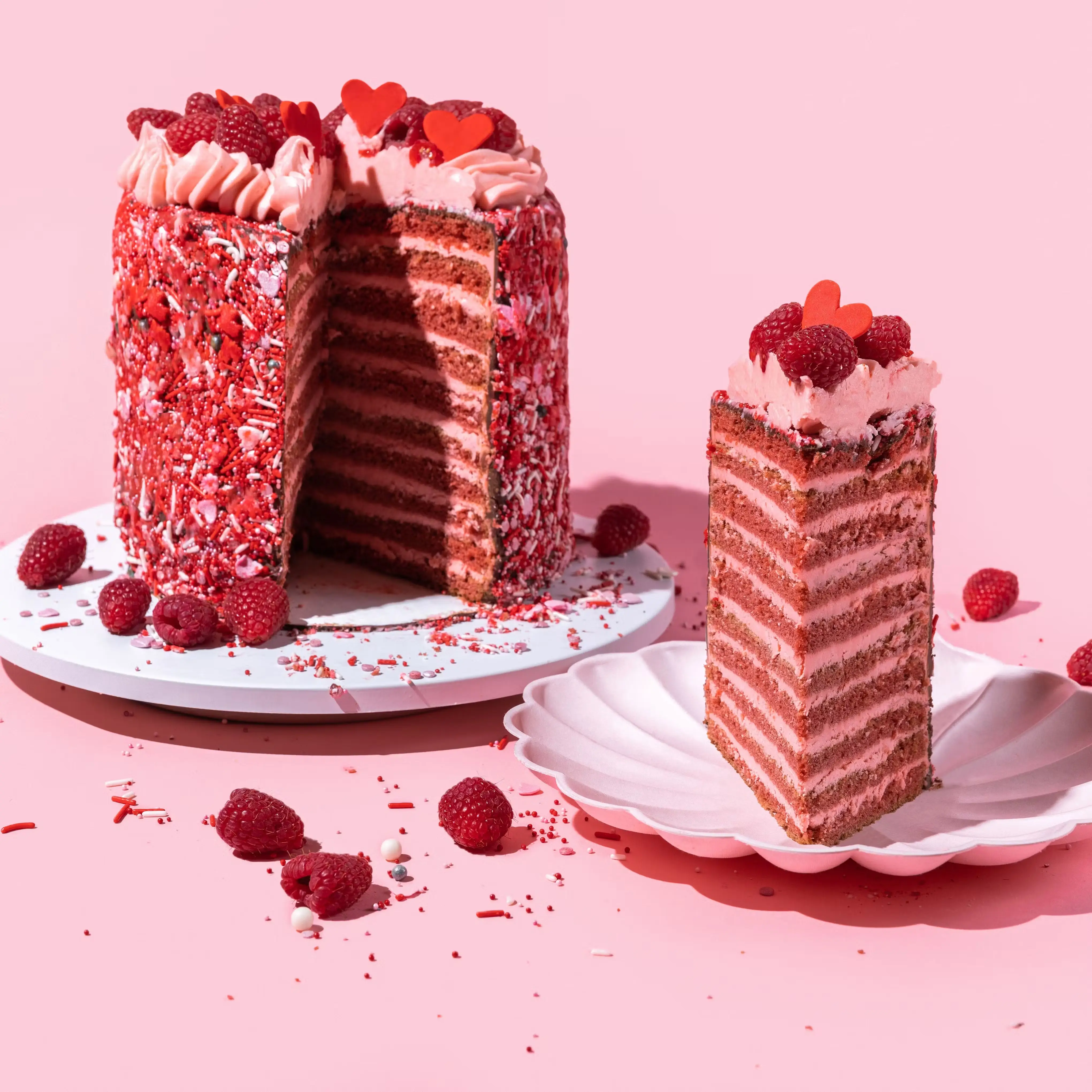 17533-20-layer-valentine-s-day-red-velvet-cake-1.webp