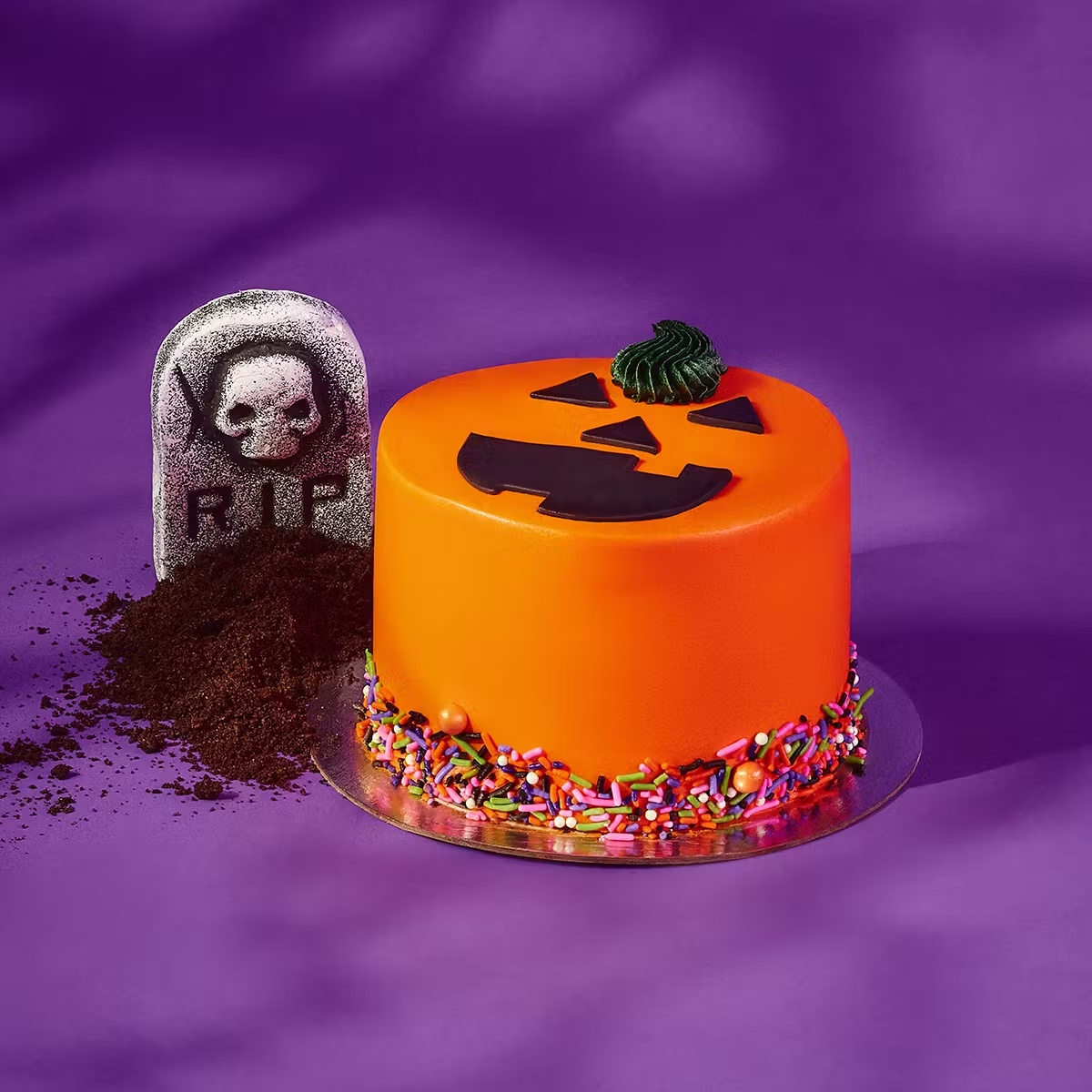 Peanut Butter Jack-O-Lantern Cake