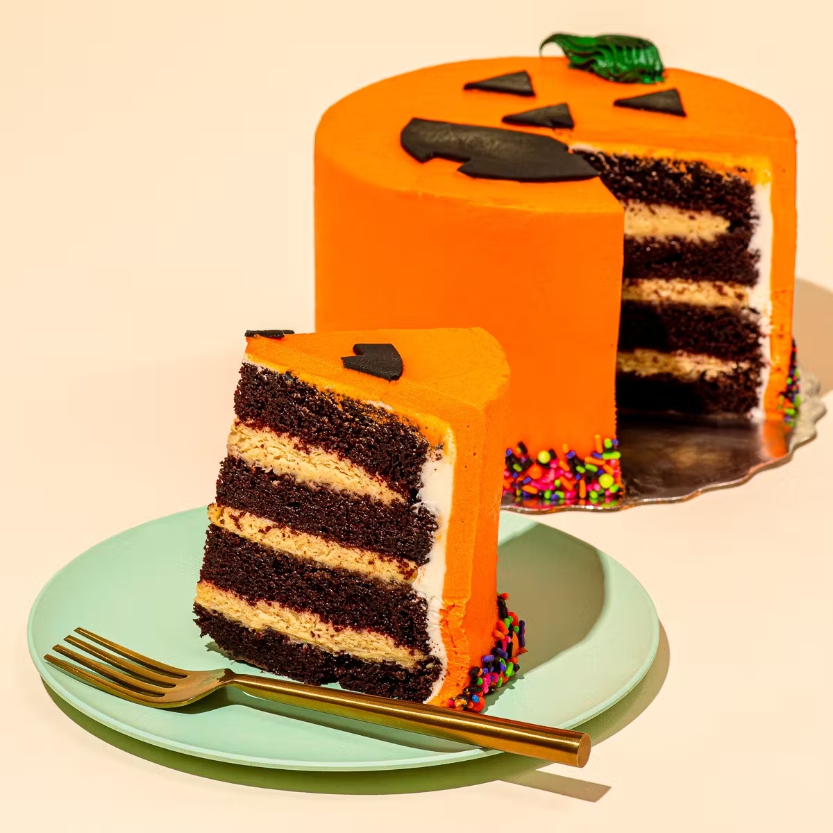 17594-peanut-butter-jack-o-lantern-cake-1.jpg