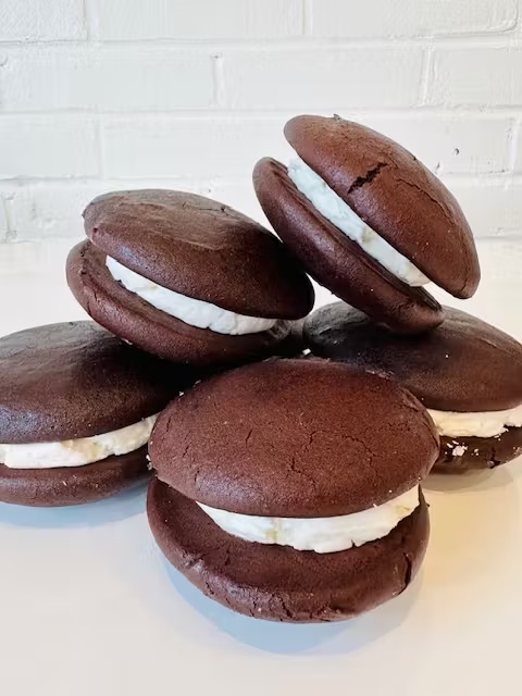 Gluten Free & Vegan Chocolate & Vanilla Whoopie Pies
