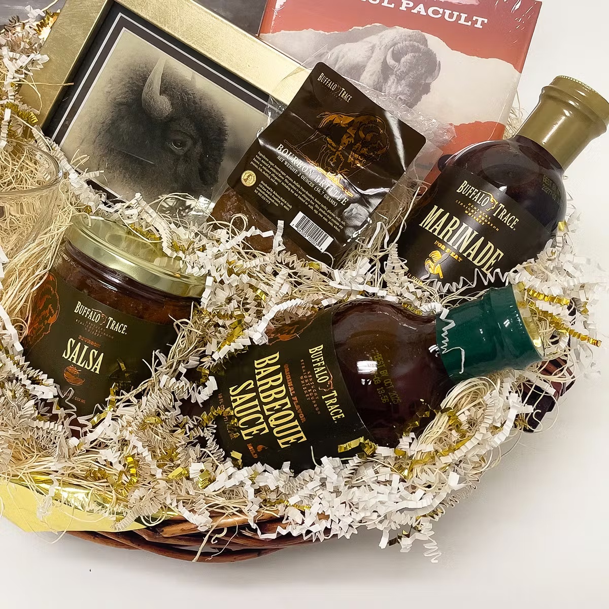 1777-bourbon-buffalo-gift-basket-1.jpg