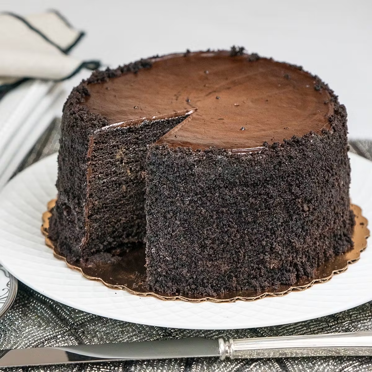 Chocolate Peanut Butter Smith Island Cake