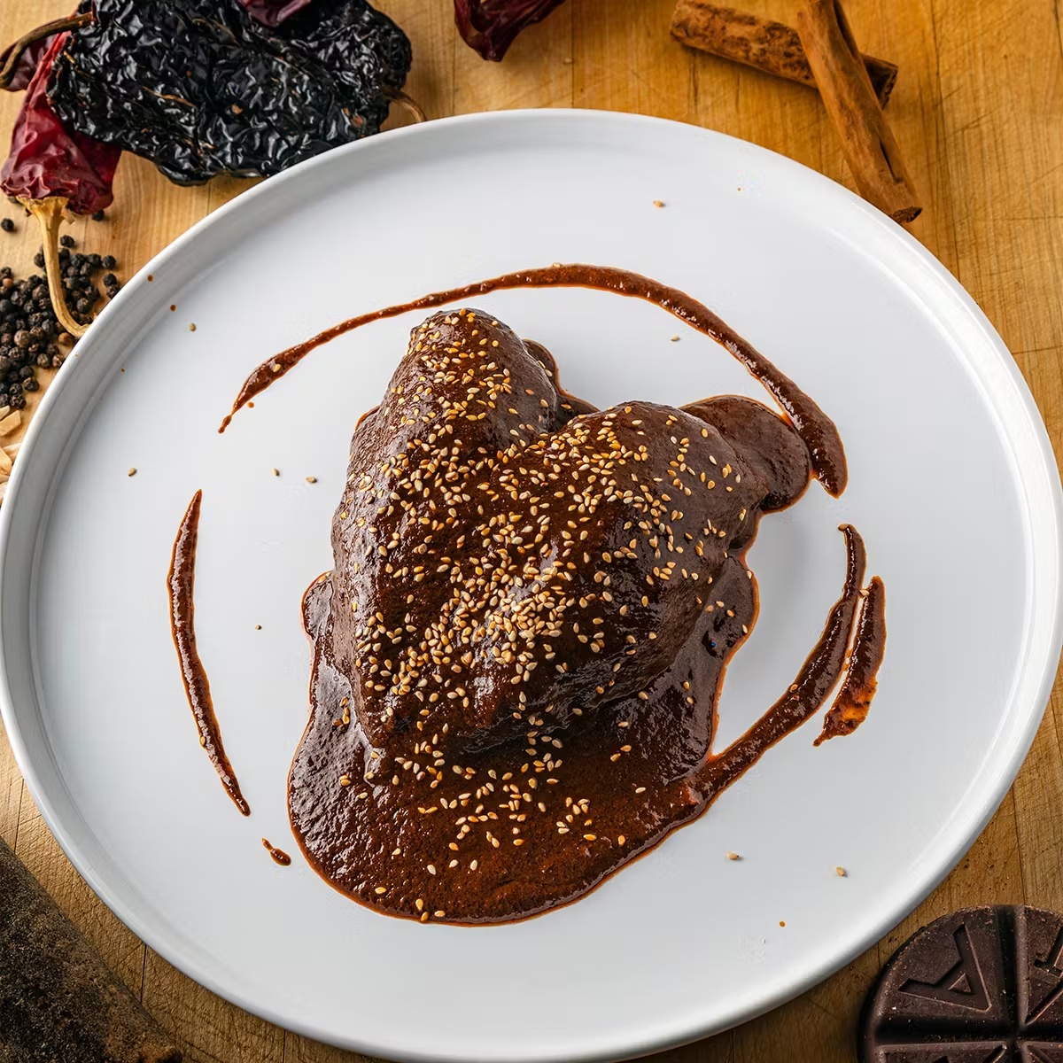 "Pollo en Mole" - Chicken in Mole Dinner for 4