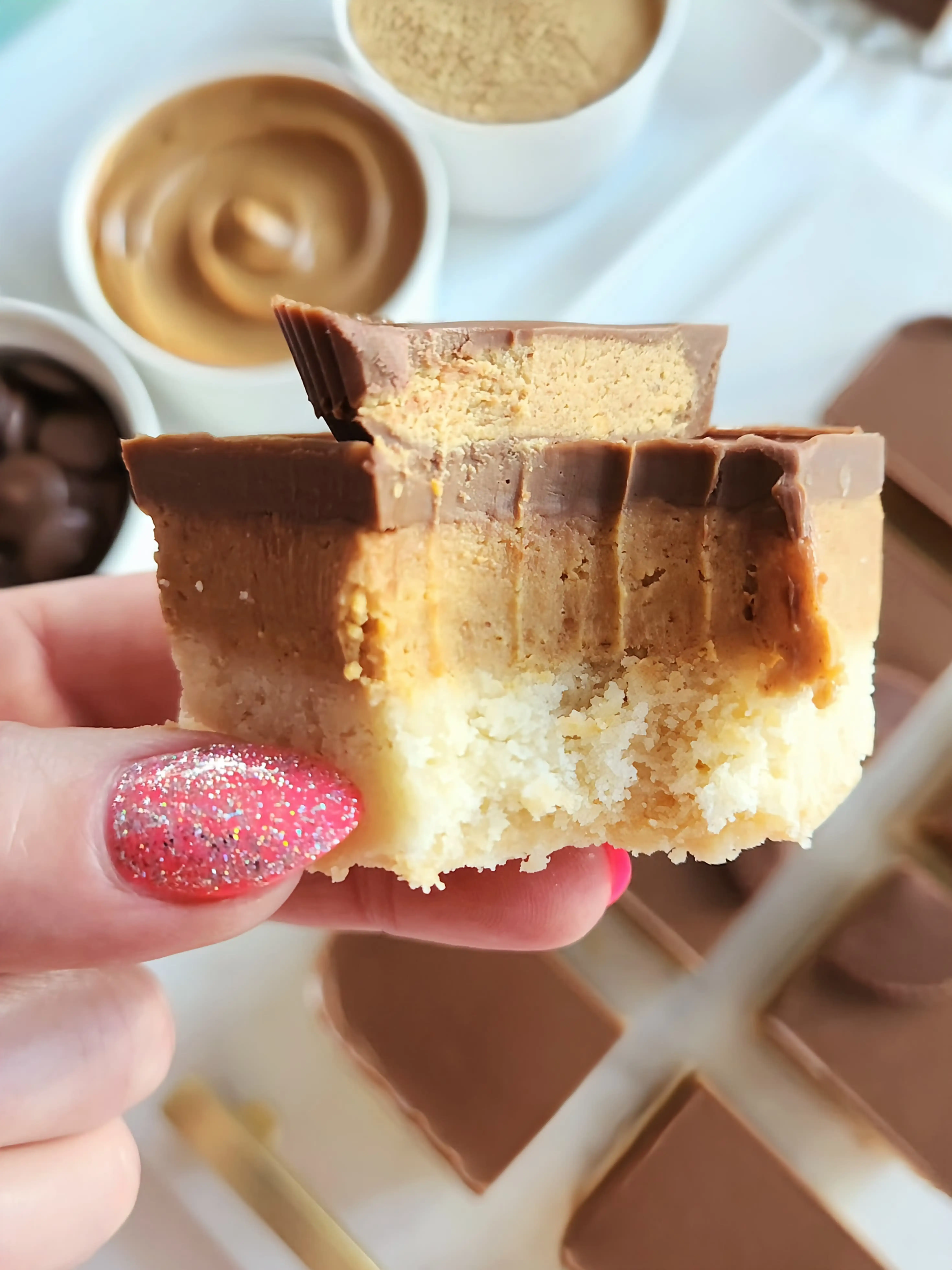 18511-peanut-butter-cup-shortbread-tray-1.webp
