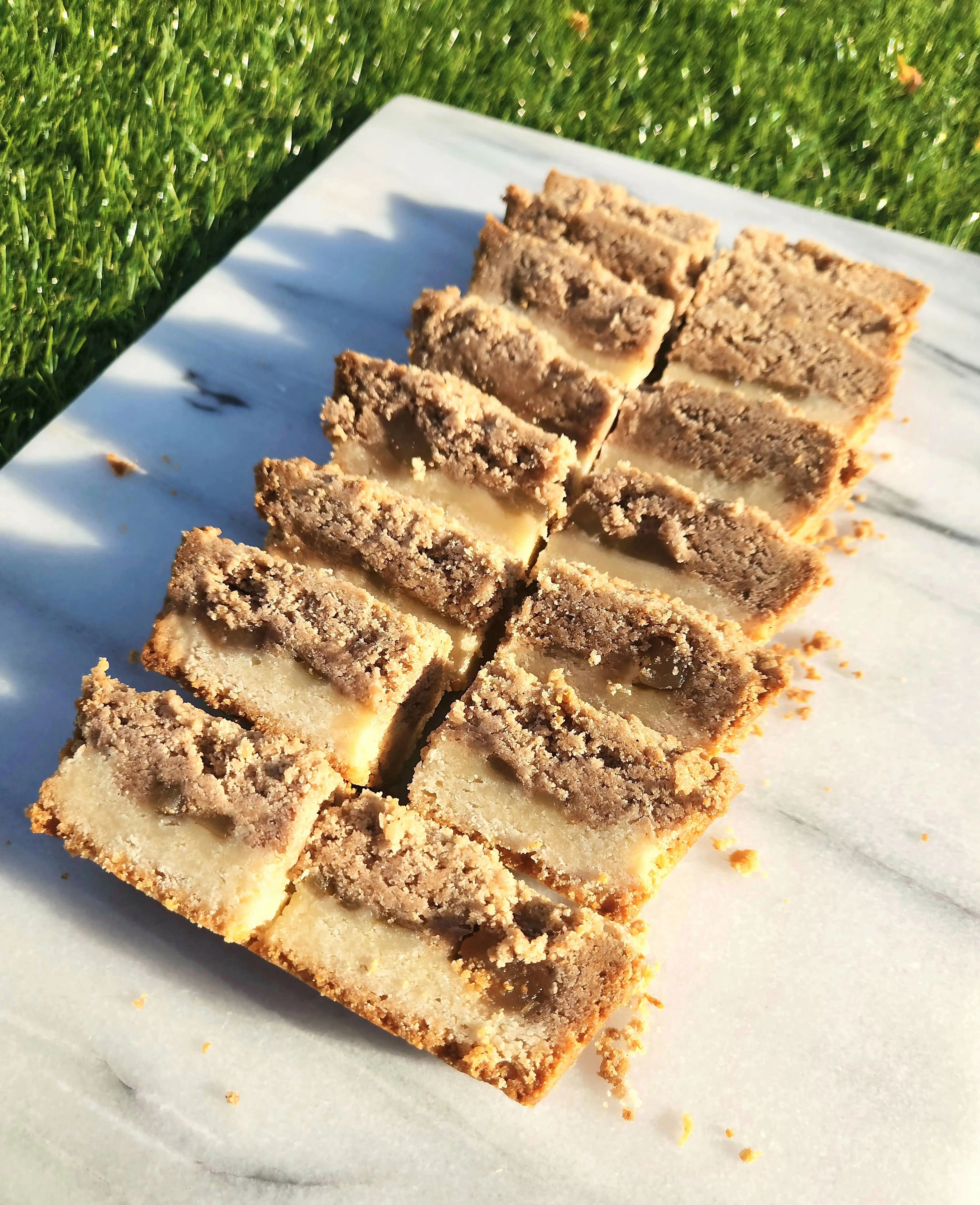 18518-caramel-apple-american-pie-shortbread-tray-1.webp