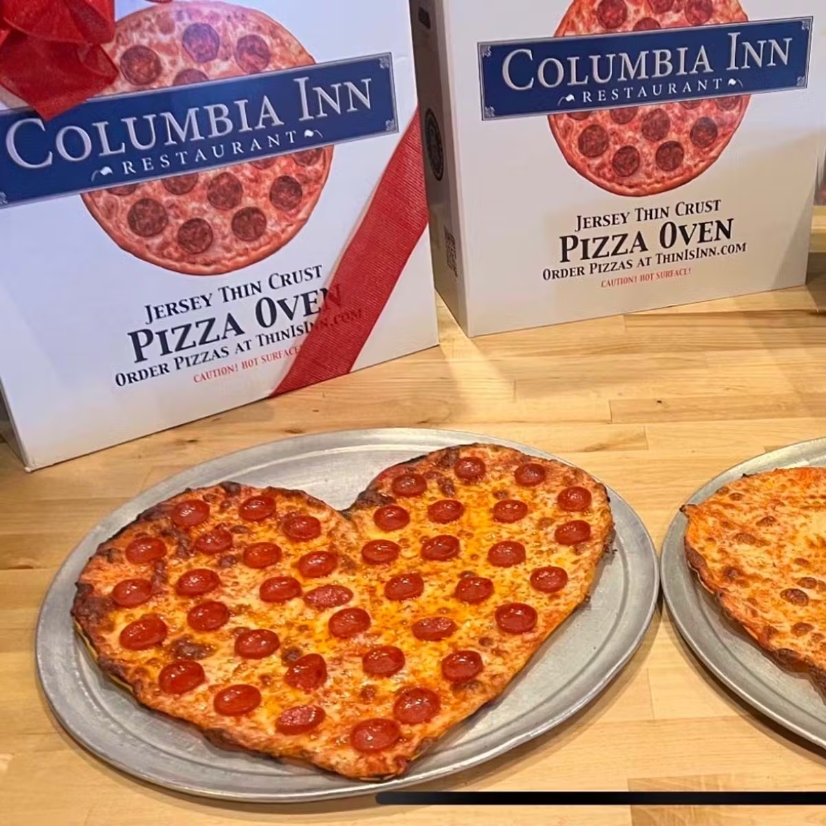Valentine's Day Heart-Shaped Thin Crust Pizza - 2 Pack