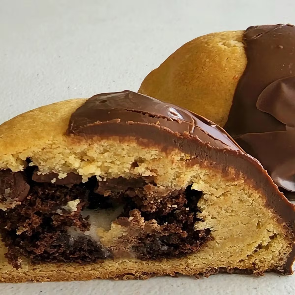 Hapa Chocolate Cupcake Stuffed Cookie - 6 Pack