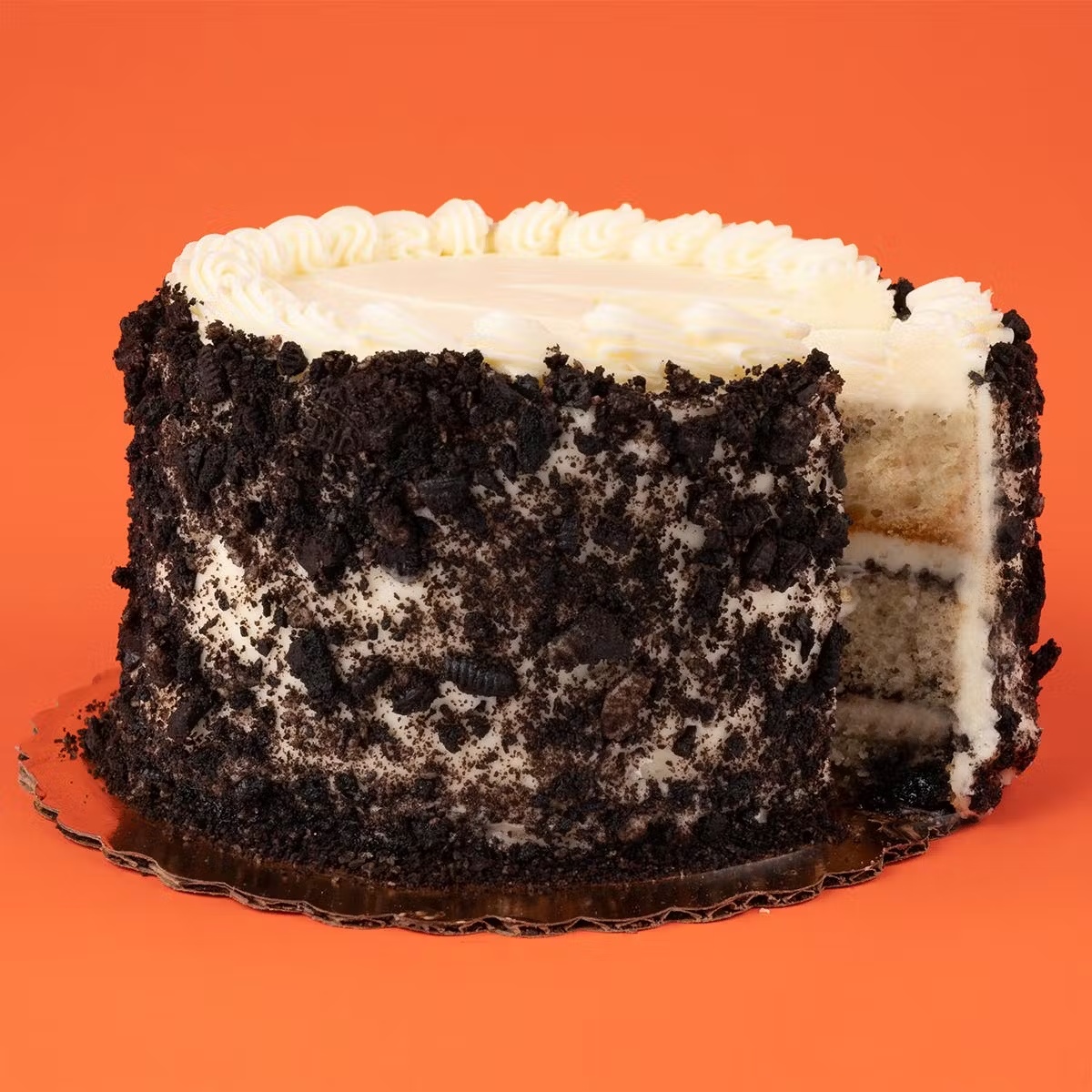 19054-vanilla-cookies-and-cream-cake-8–1.jpg