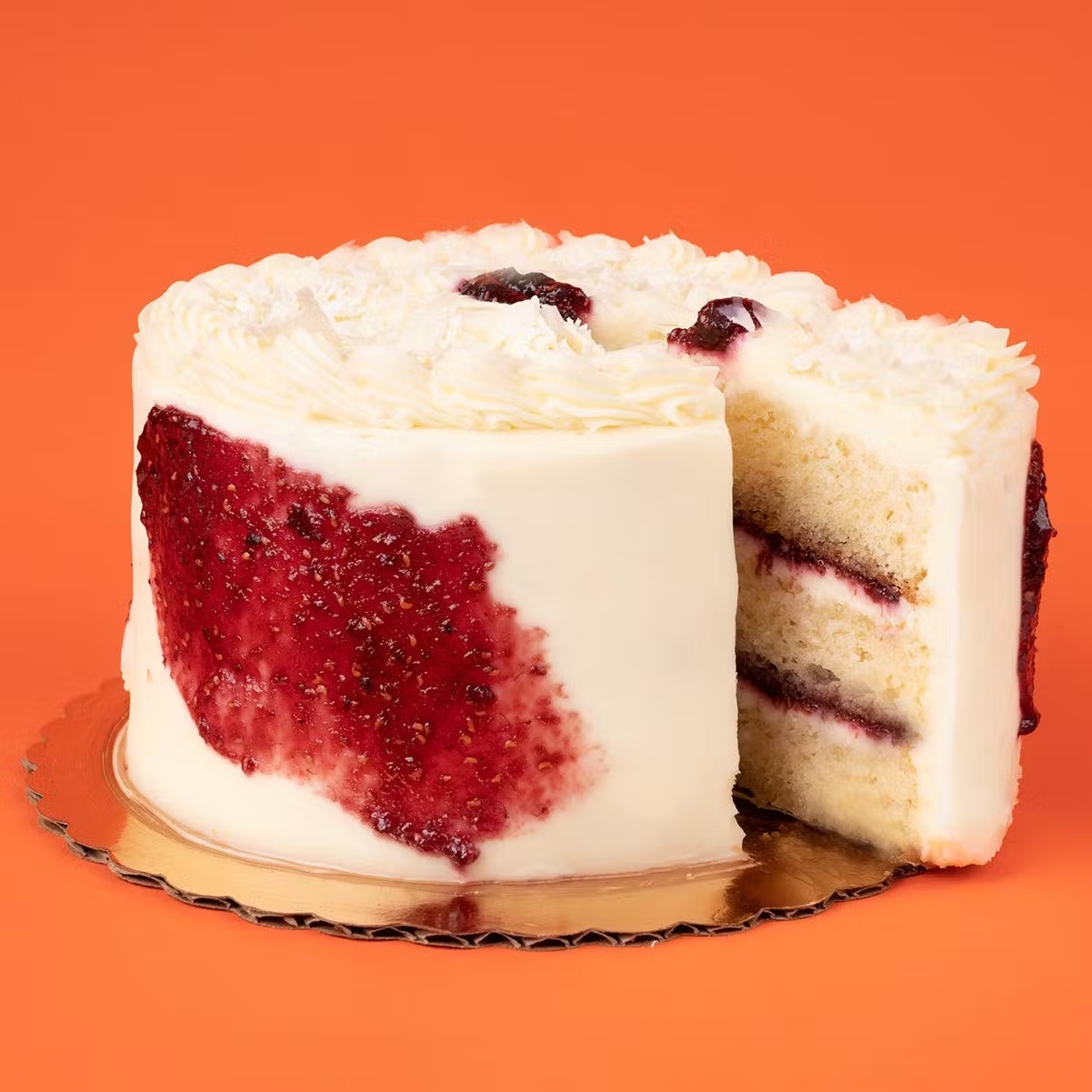 19061-white-chocolate-raspberry-cake-8–1.jpg