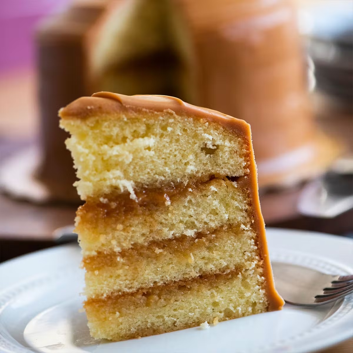 19071-caramel-cake-6–1.jpg
