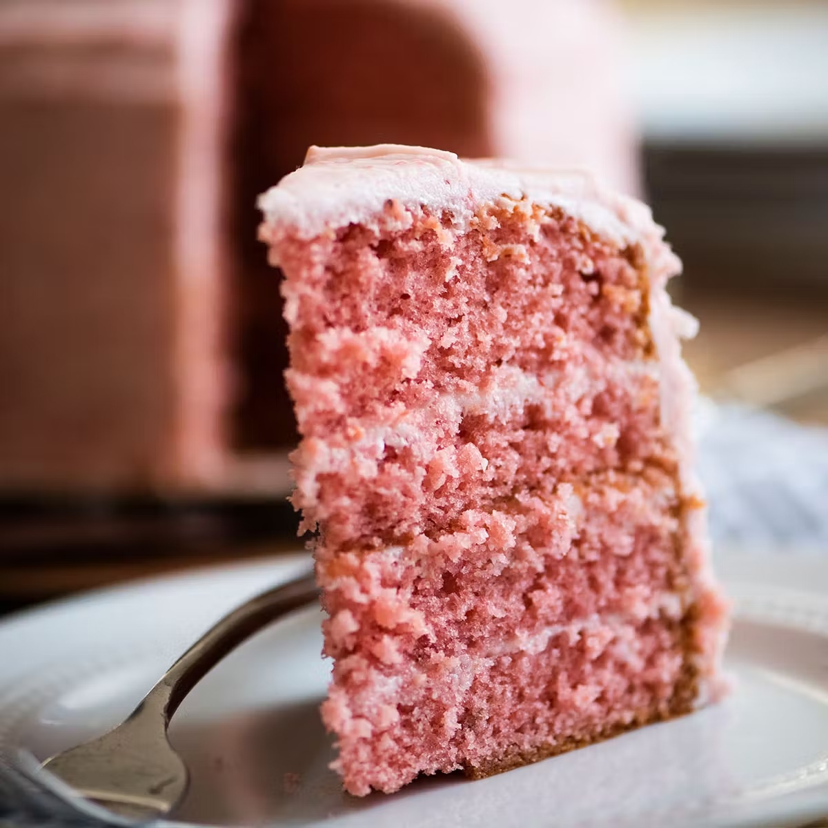 Strawberry Cake - 6"