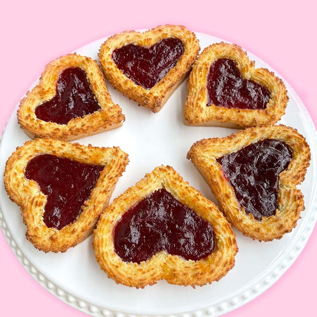 Valentine's Day Macaroon Shortbread Hearts - 6 Pack