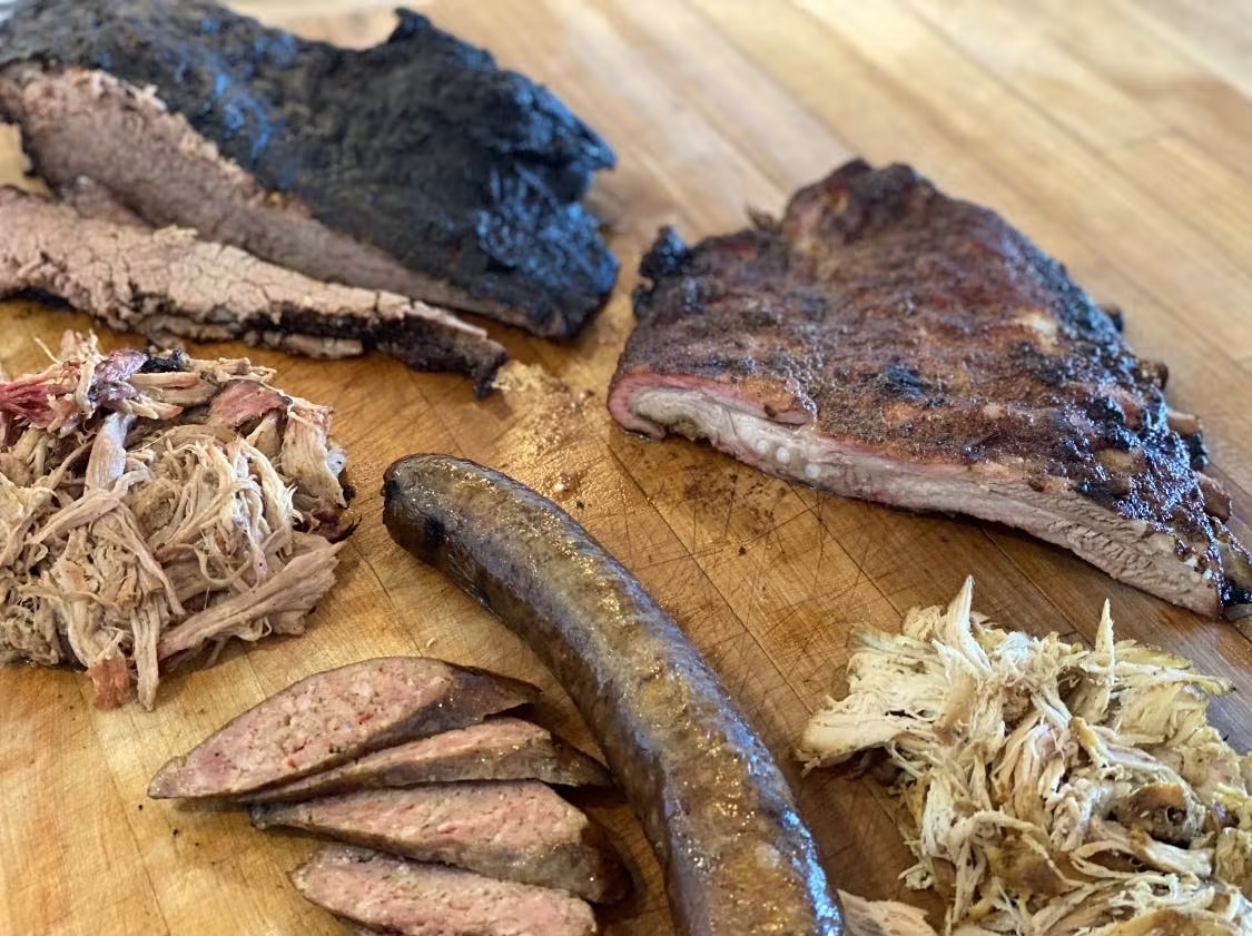 19271-the-volunteer-bbq-sampler-for-12-1.webp