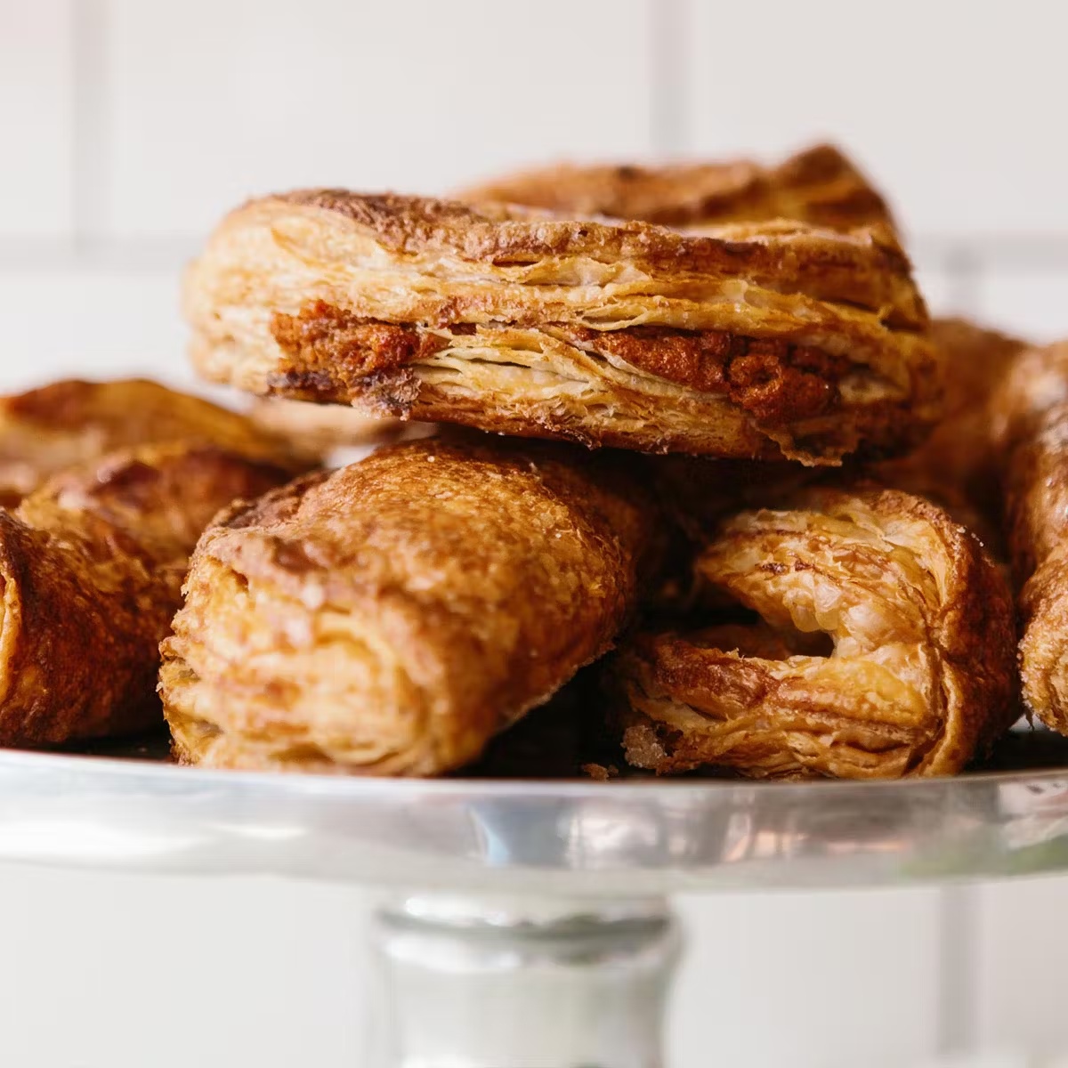 19295-pumpkin-caramelized-apple-hand-pie-4-pack-1.jpg