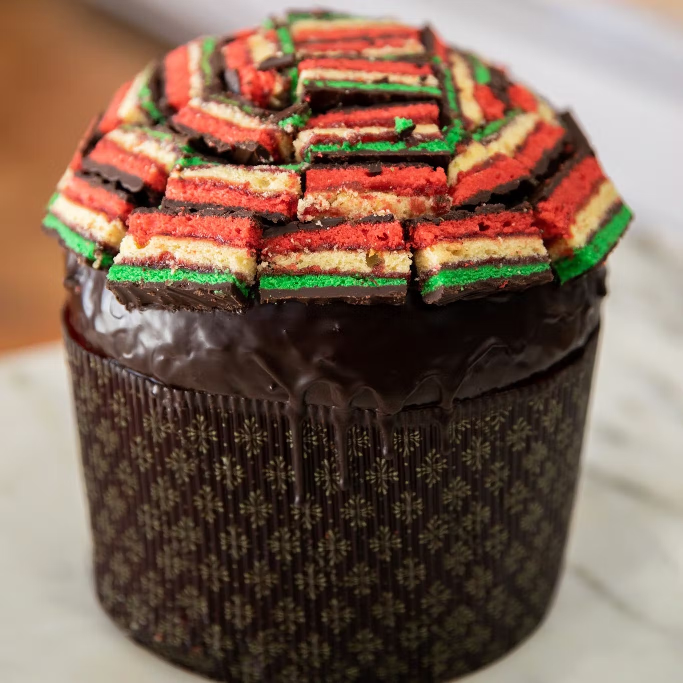 19407-rainbow-panettone-1.jpg