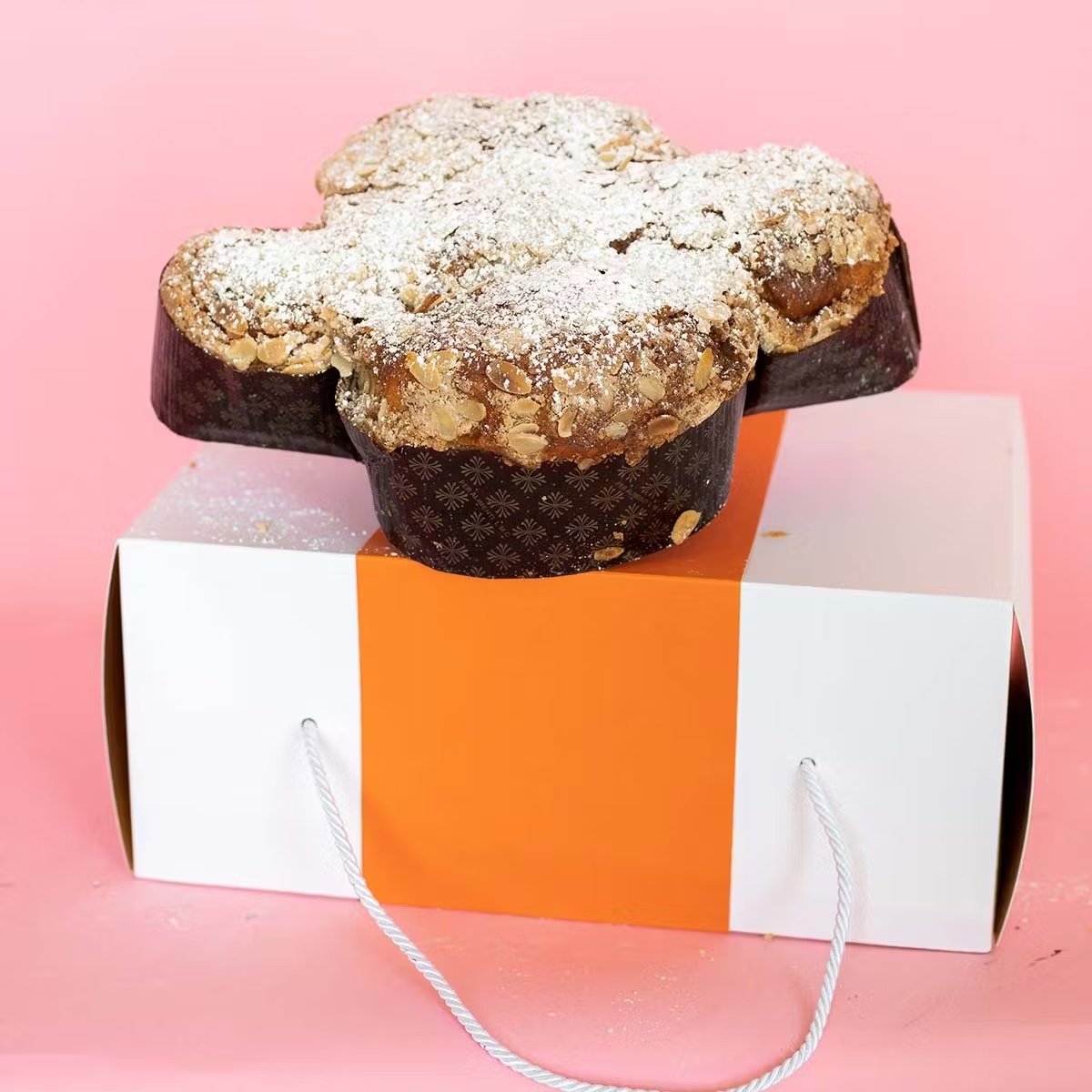 19420-traditional-easter-colomba-panettone-1.jpg
