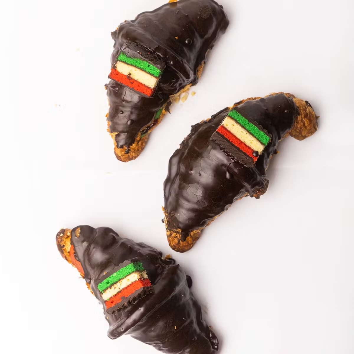19447-rainbow-cookie-croissant-1.jpg