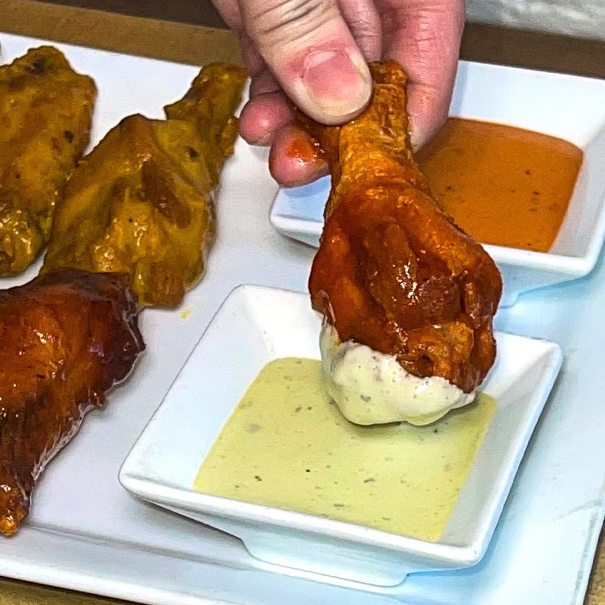 Classic Barbecue Chicken Wings - 25 Pack