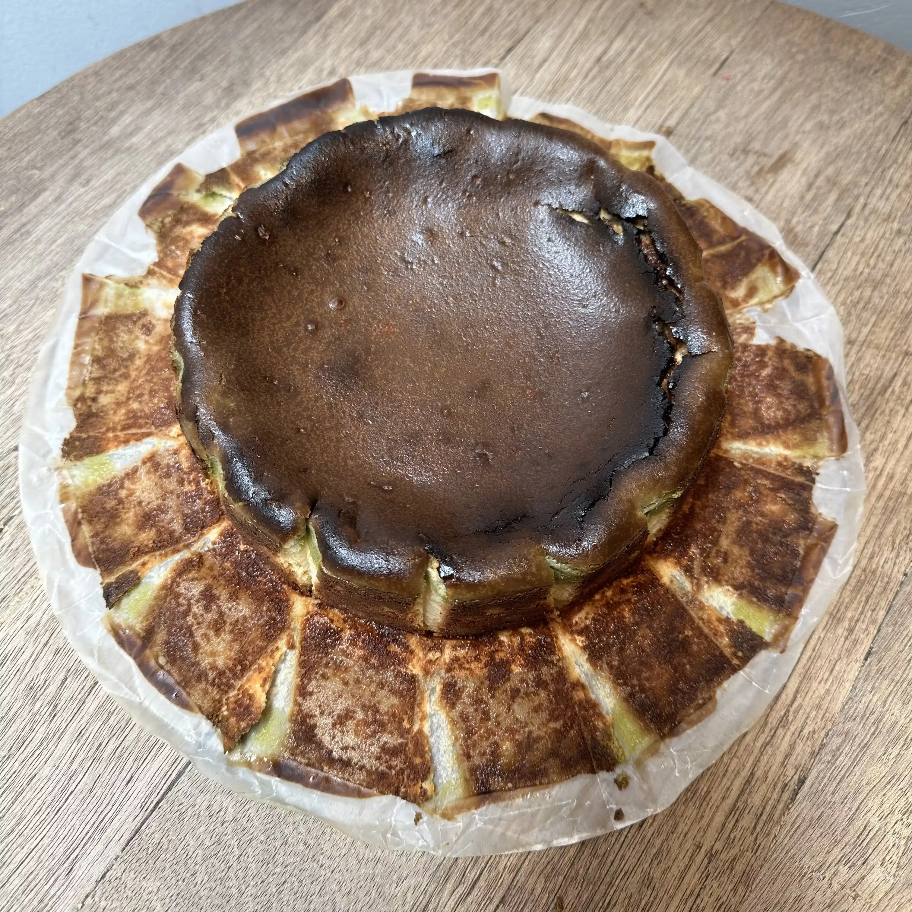 19711-matcha-basque-burnt-cheesecake-1.webp
