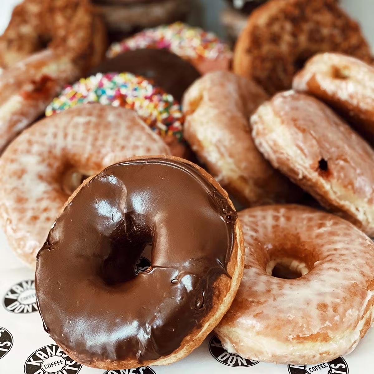19726-donut-apple-fritter-combo-5-pack-1.jpg