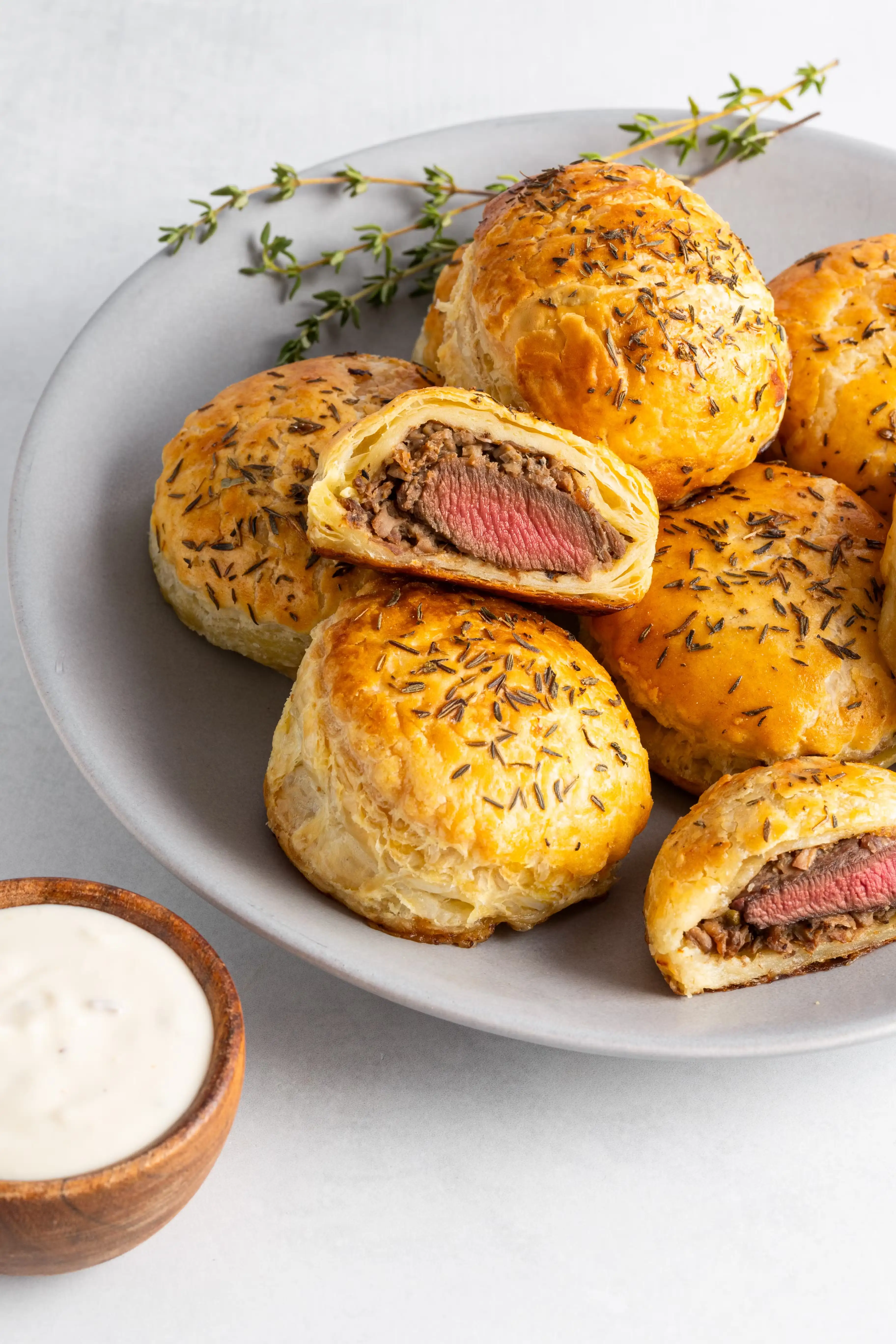 19908-mini-beef-wellington-party-pack-1.webp