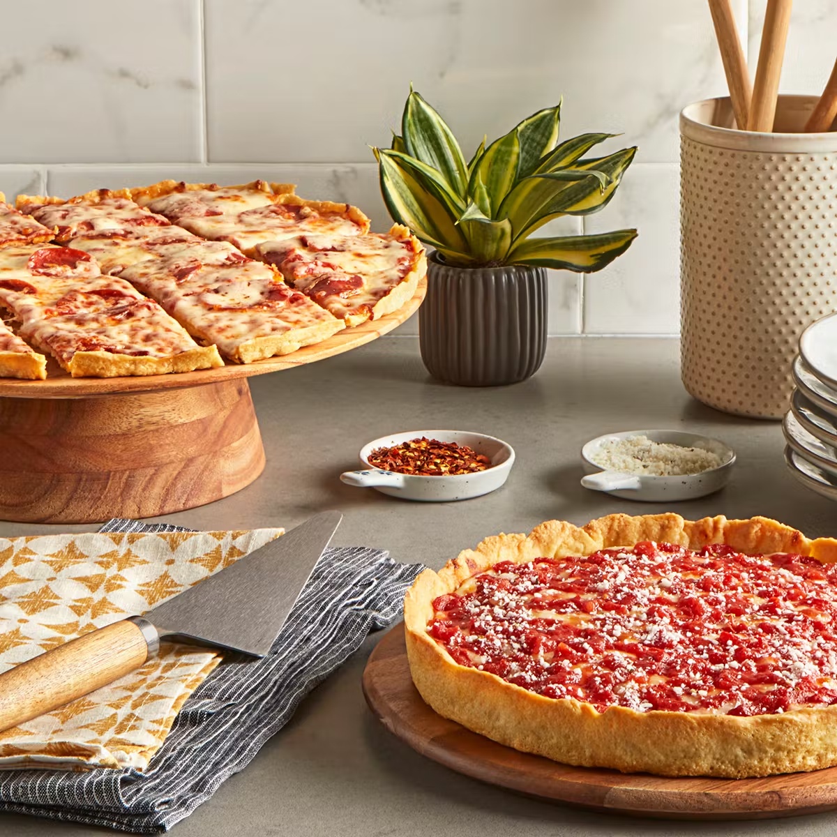 2 Lou Malnati's Thin Crust Pizzas + 5 Deep Dish Pizzas