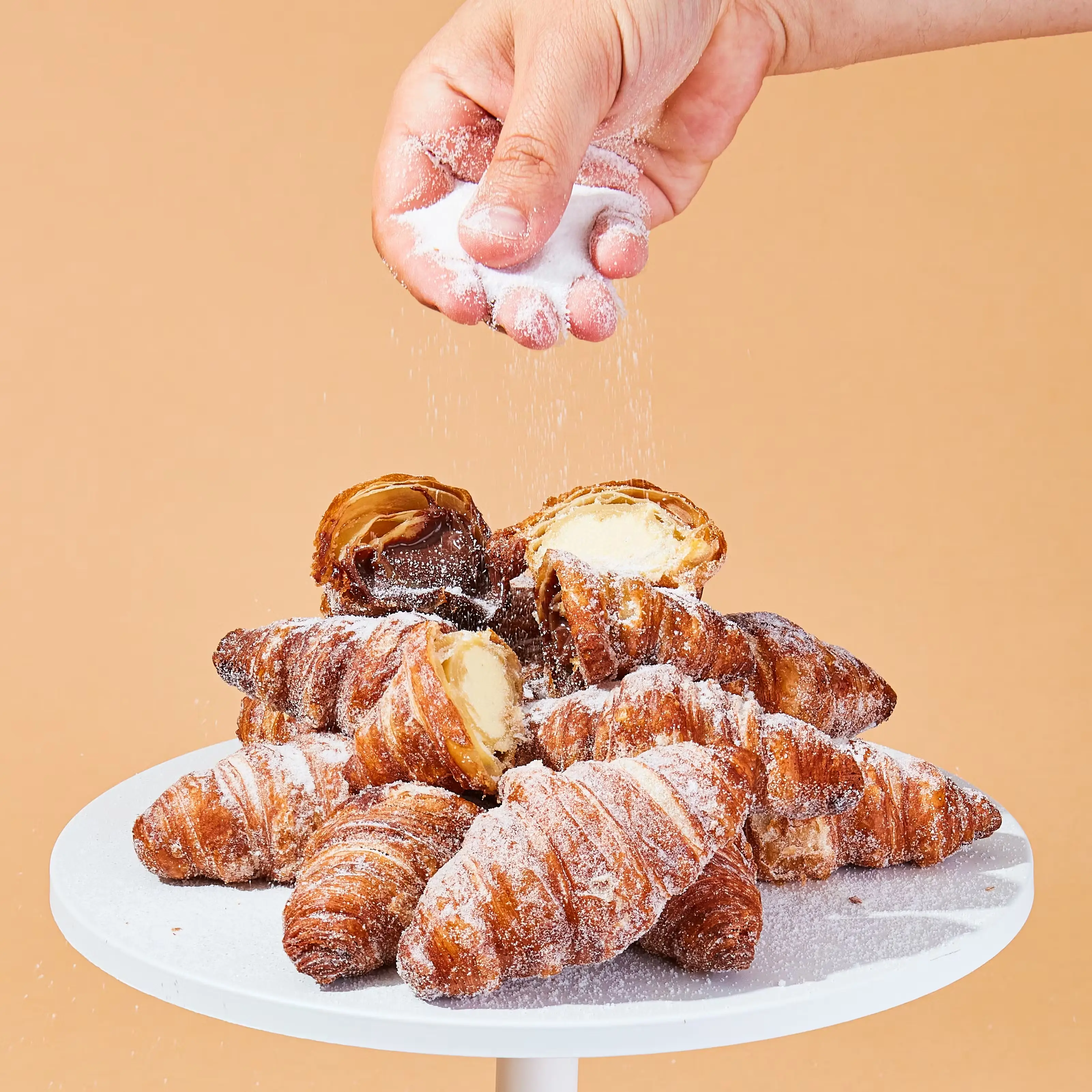 20069–xuxos-cream-filled-croissant-12-pack-1.webp