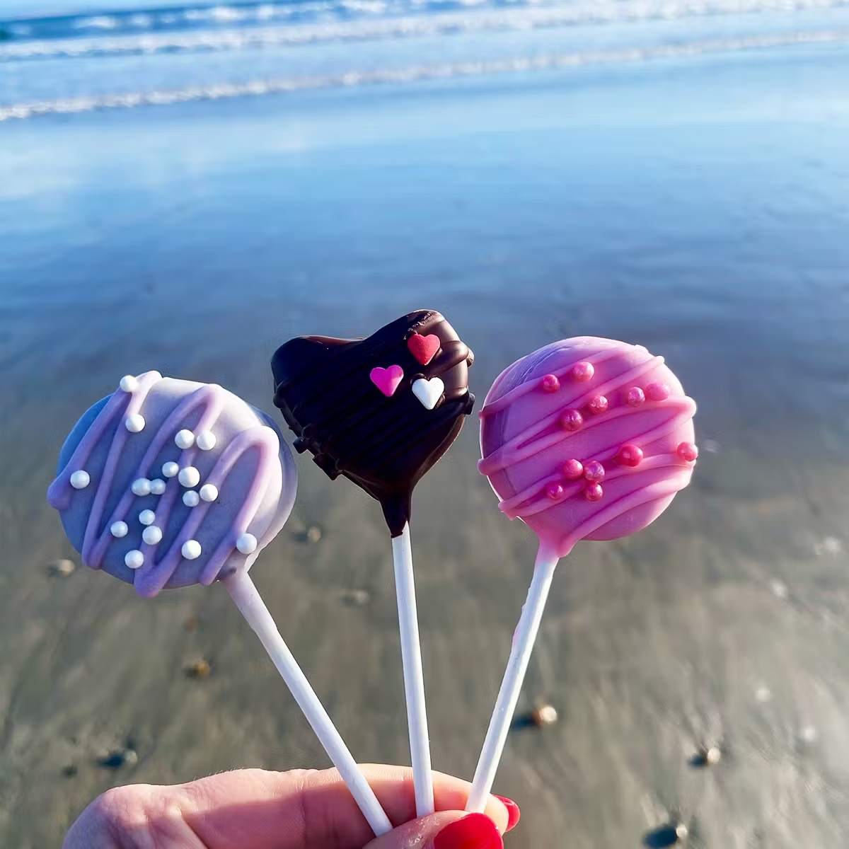 Mother's Day Cake Pops - 12 Pack