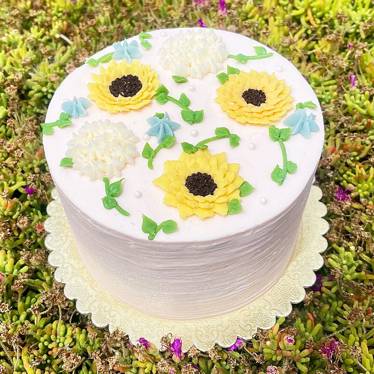 Summer Bloom Chocolate Cake