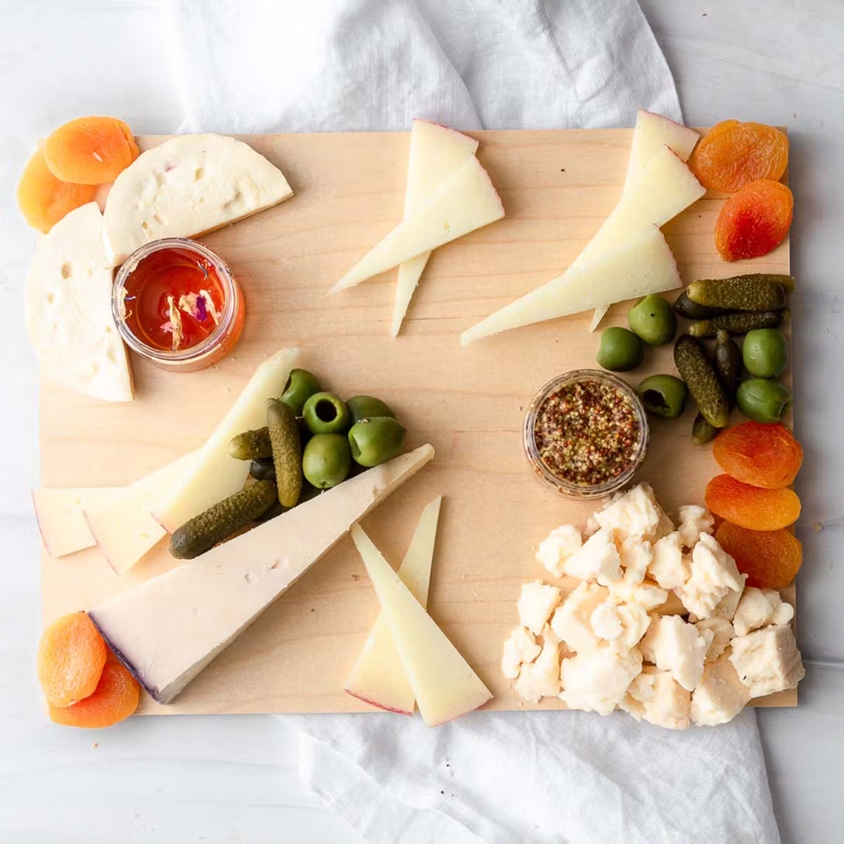 20296-cheese-board-kit-for-6-8-1.jpg