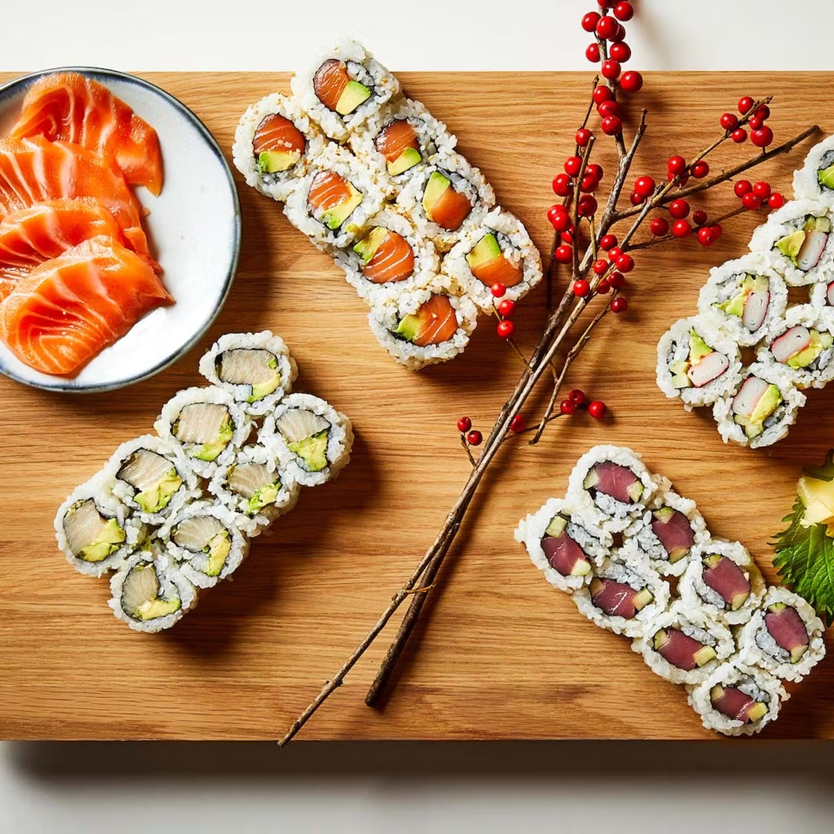 20328-sushi-roll-sashimi-kit-for-8-1.jpg