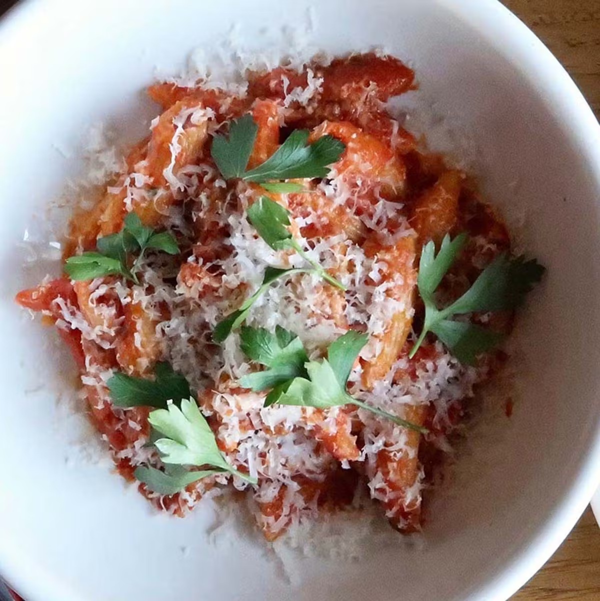 Penne & Tomato Sauce Pasta Kit for 4