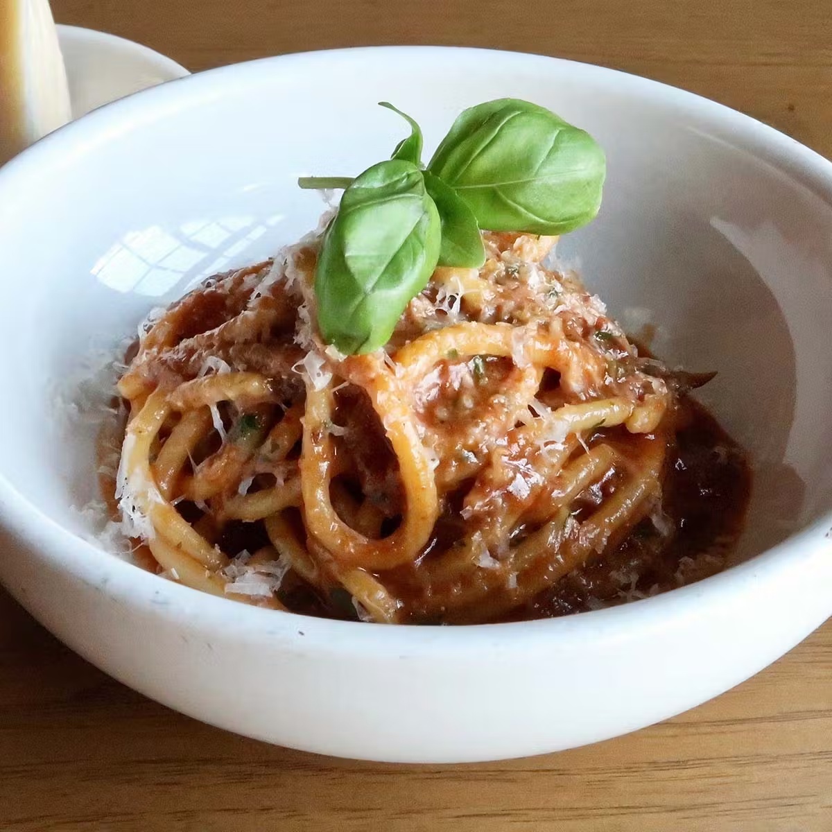 Bucatini & Pork Ragu Pasta Kit for 4