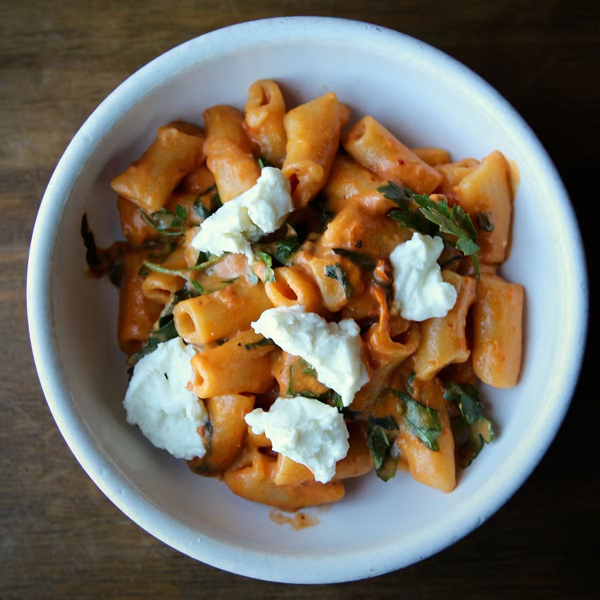 Rigatoni & Vodka Sauce Pasta Kit for 4