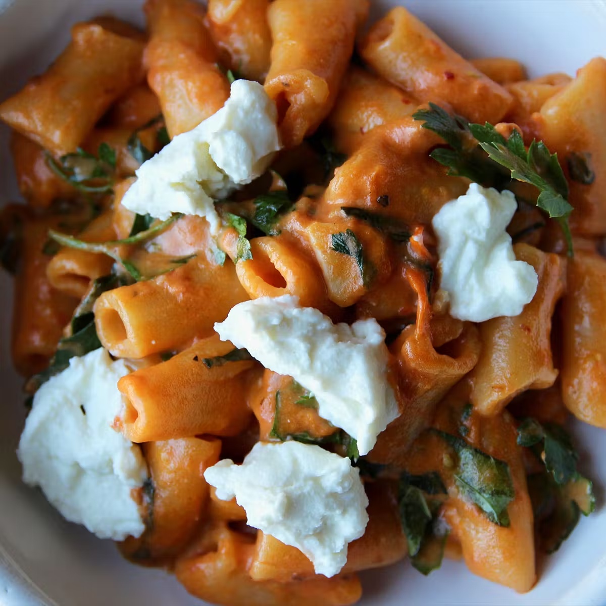 Rigatoni & Vodka Sauce Pasta Kit for 4
