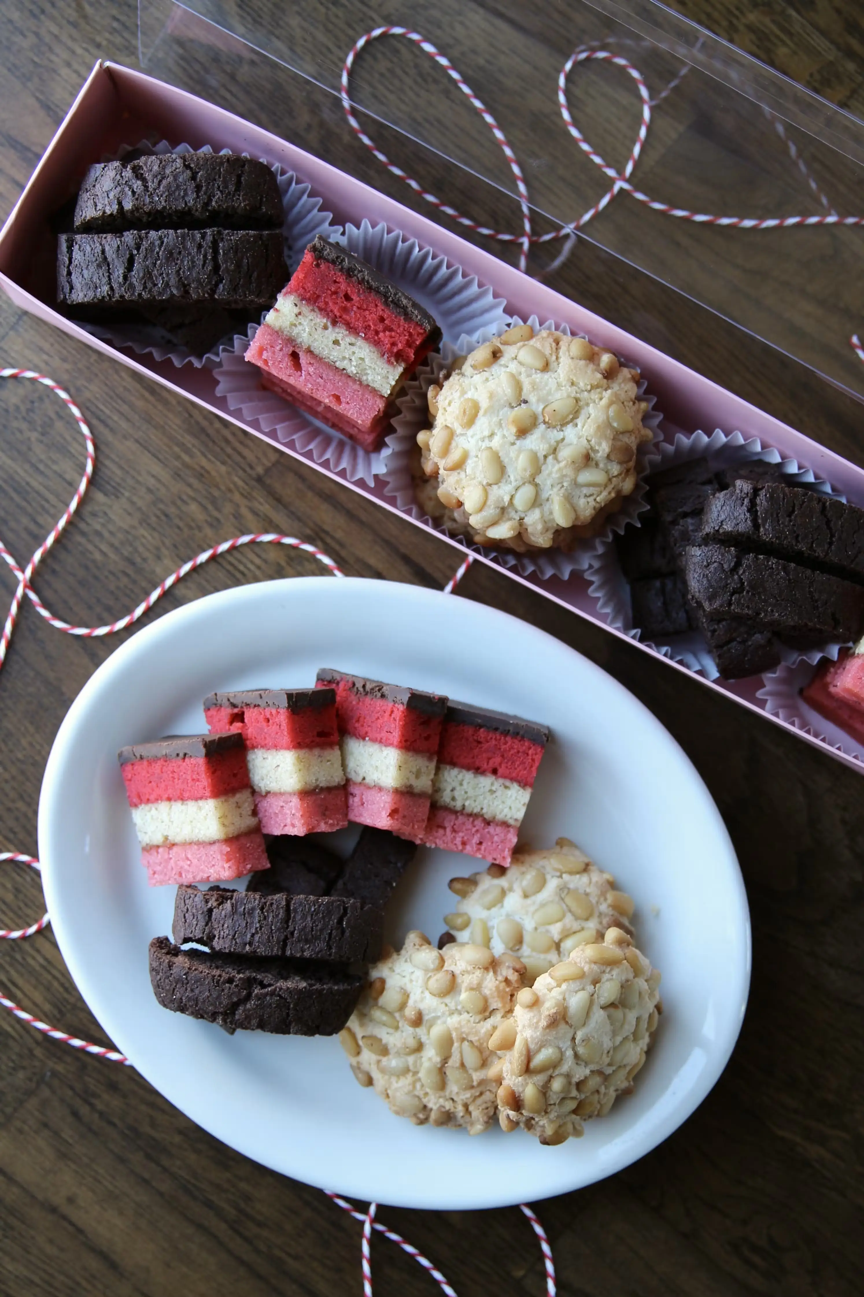 Valentine's Day Italian Cookie Box