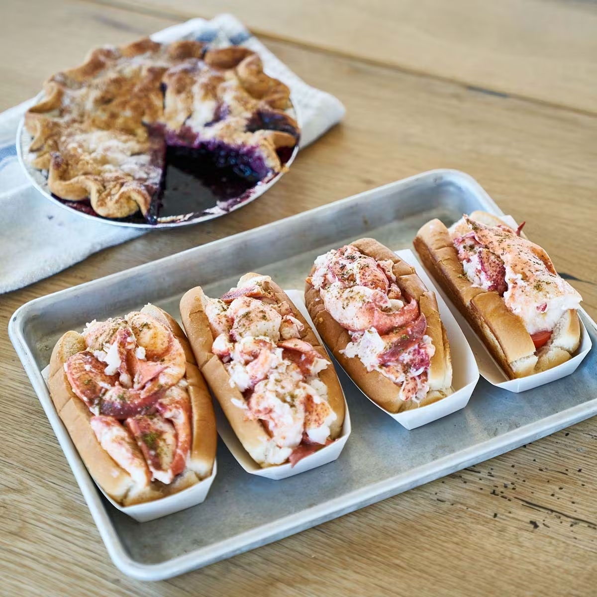 20471-lobster-roll-kit-blueberry-pie-frozen–1.jpg
