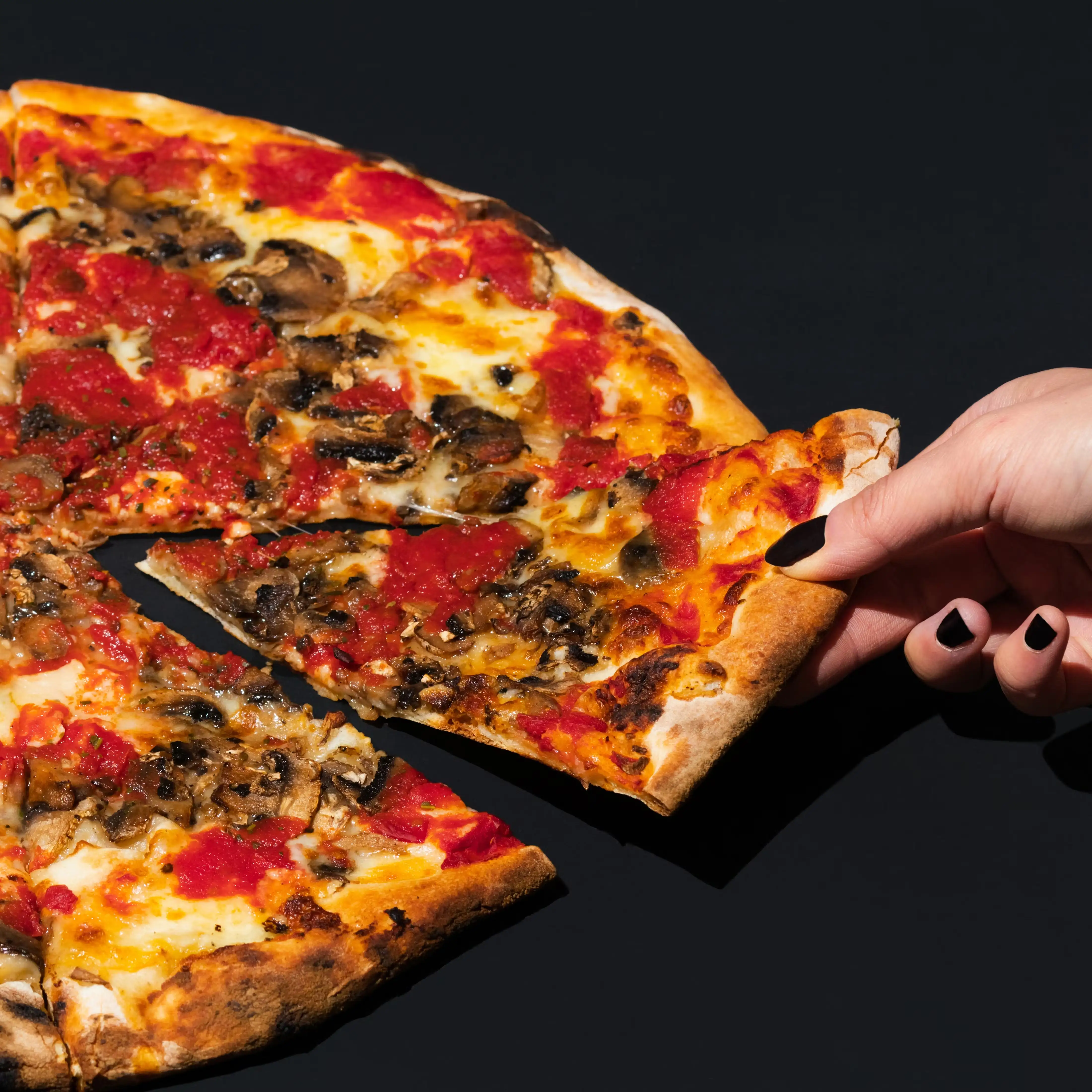 20611-mushroom-new-york-style-pizza-2-pack-1.webp