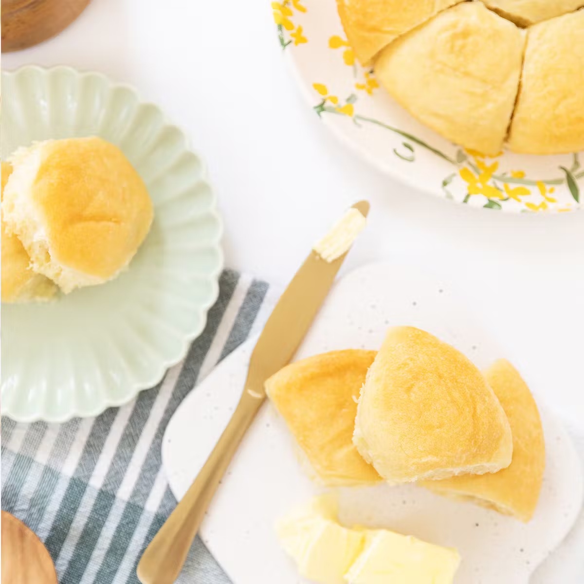 2064-dinner-rolls-2-pack-1.jpg