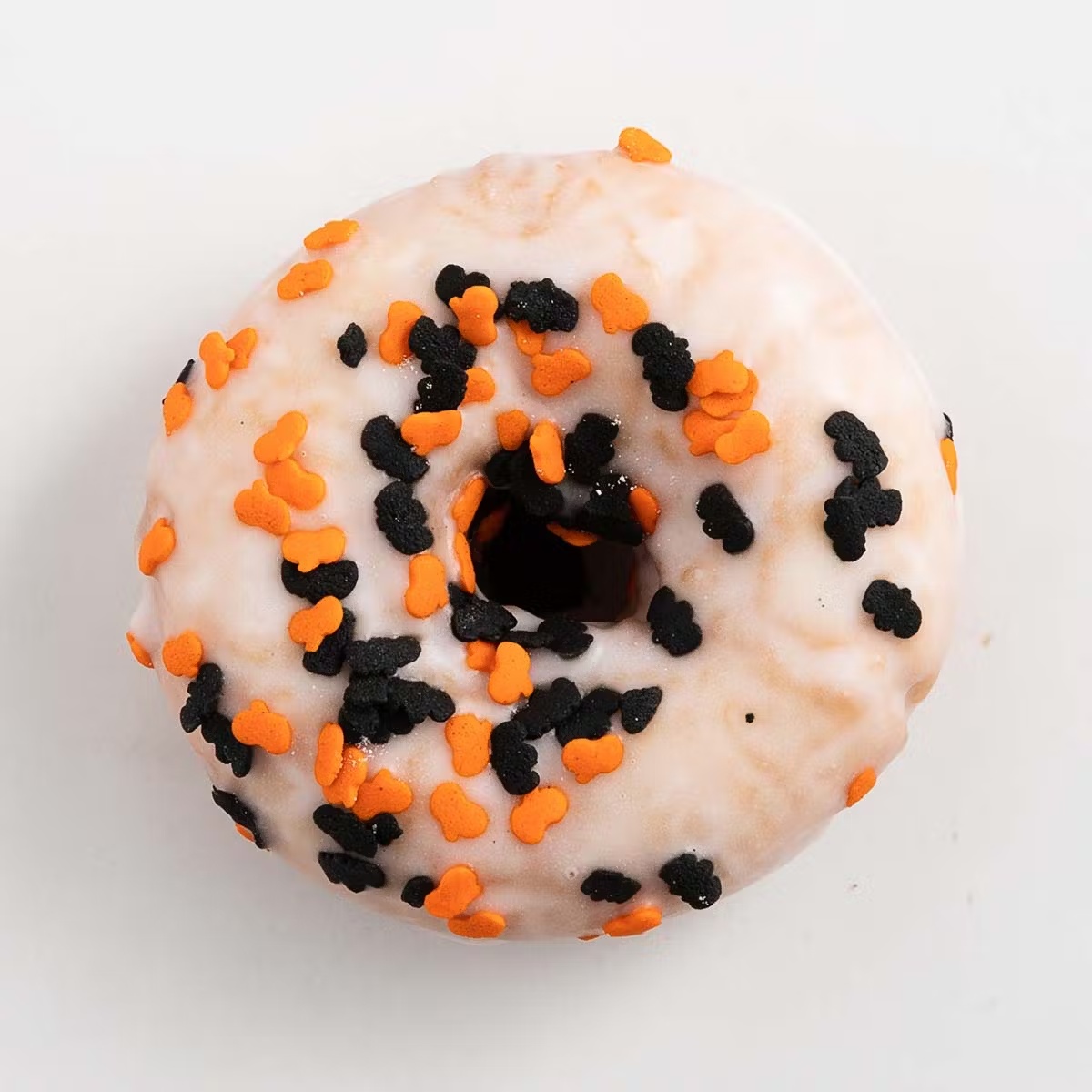 20825-halloween-cake-donuts-1.jpg
