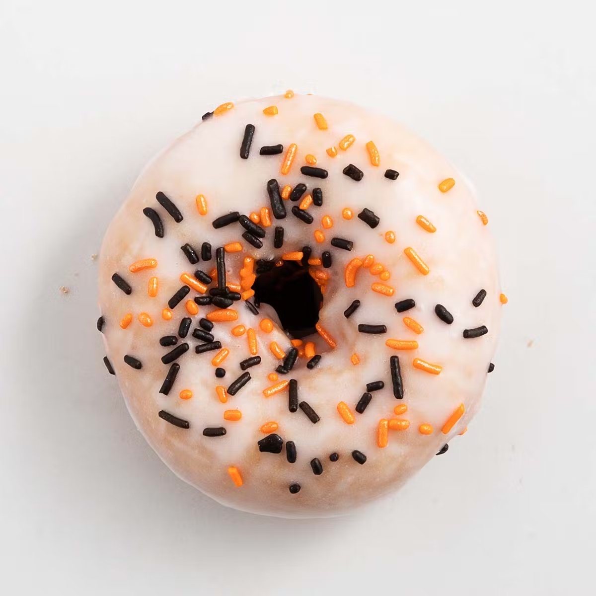 20825-halloween-cake-donuts-1.jpg