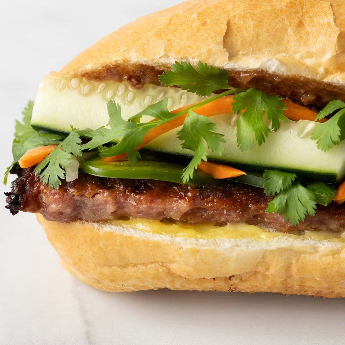 21161-vietnamese-sausage-b-nh-m-sandwich-kit-6-pack-1.webp