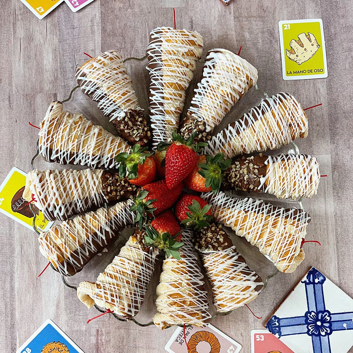21193-cream-cheese-bavarian-cream-cones-12-pack-1.jpg