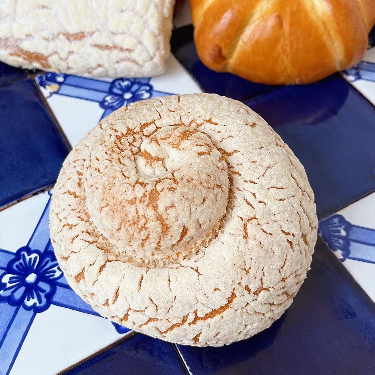 21195–pan-grande-sweet-bread-sampler-12-pack-1.jpg