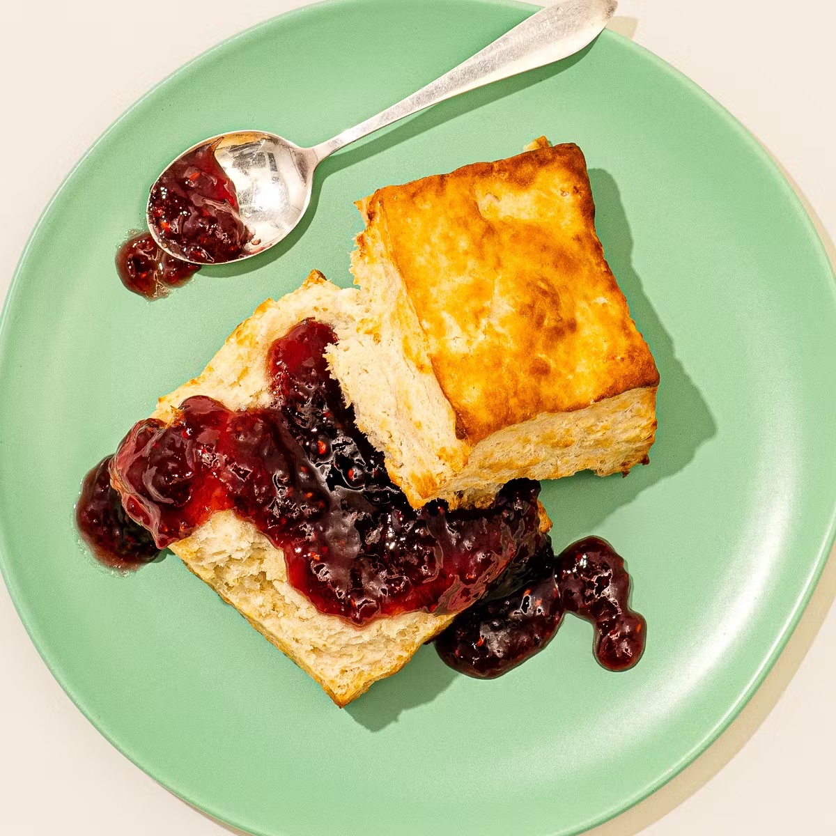 Buttermilk Biscuits & Raspberry Jam Kit for 6-8