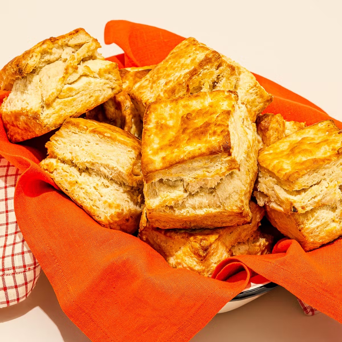Buttermilk Biscuits & Honey Butter Kit for 6-8