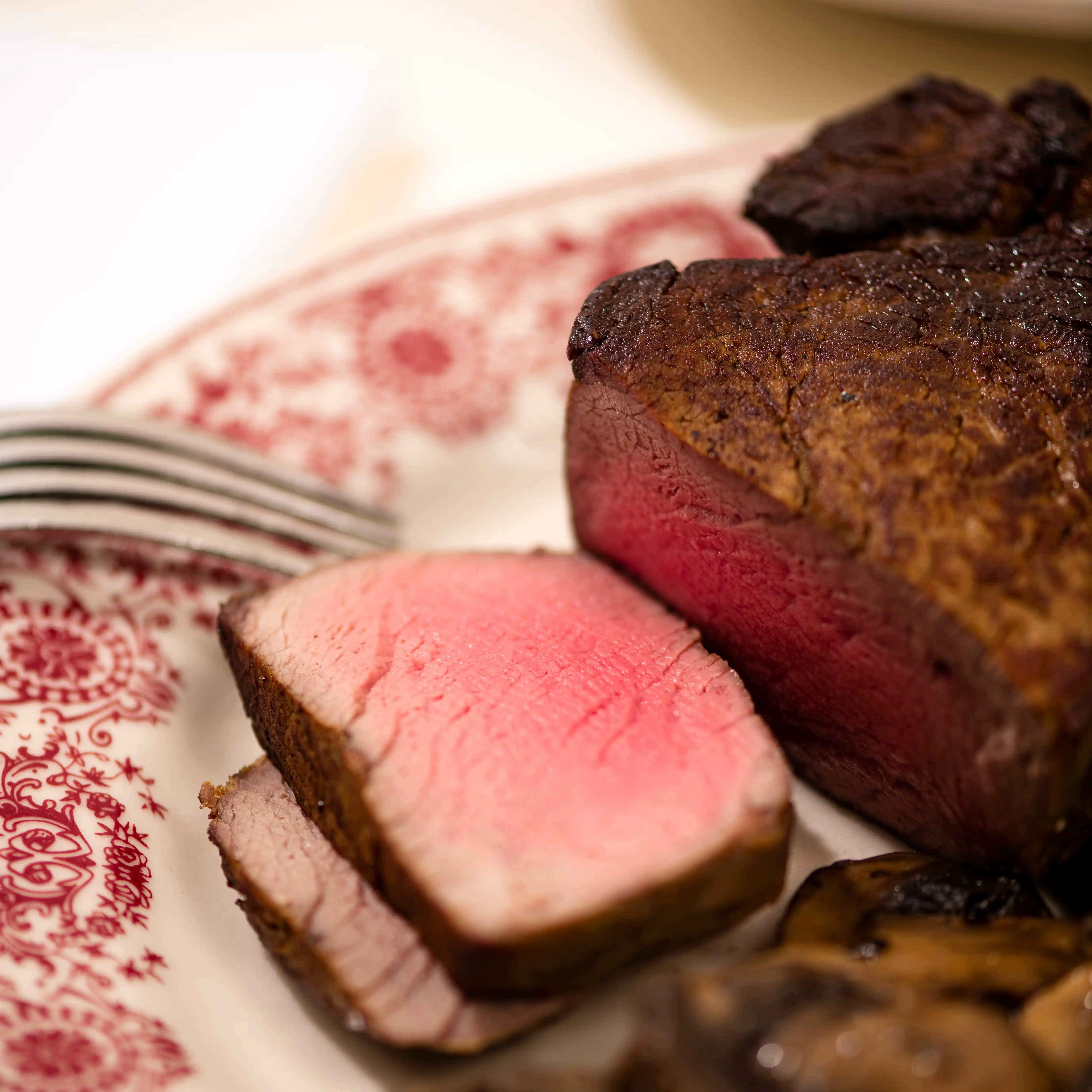 21690-filet-mignon-dinner-kit-for-4-6-1.jpg