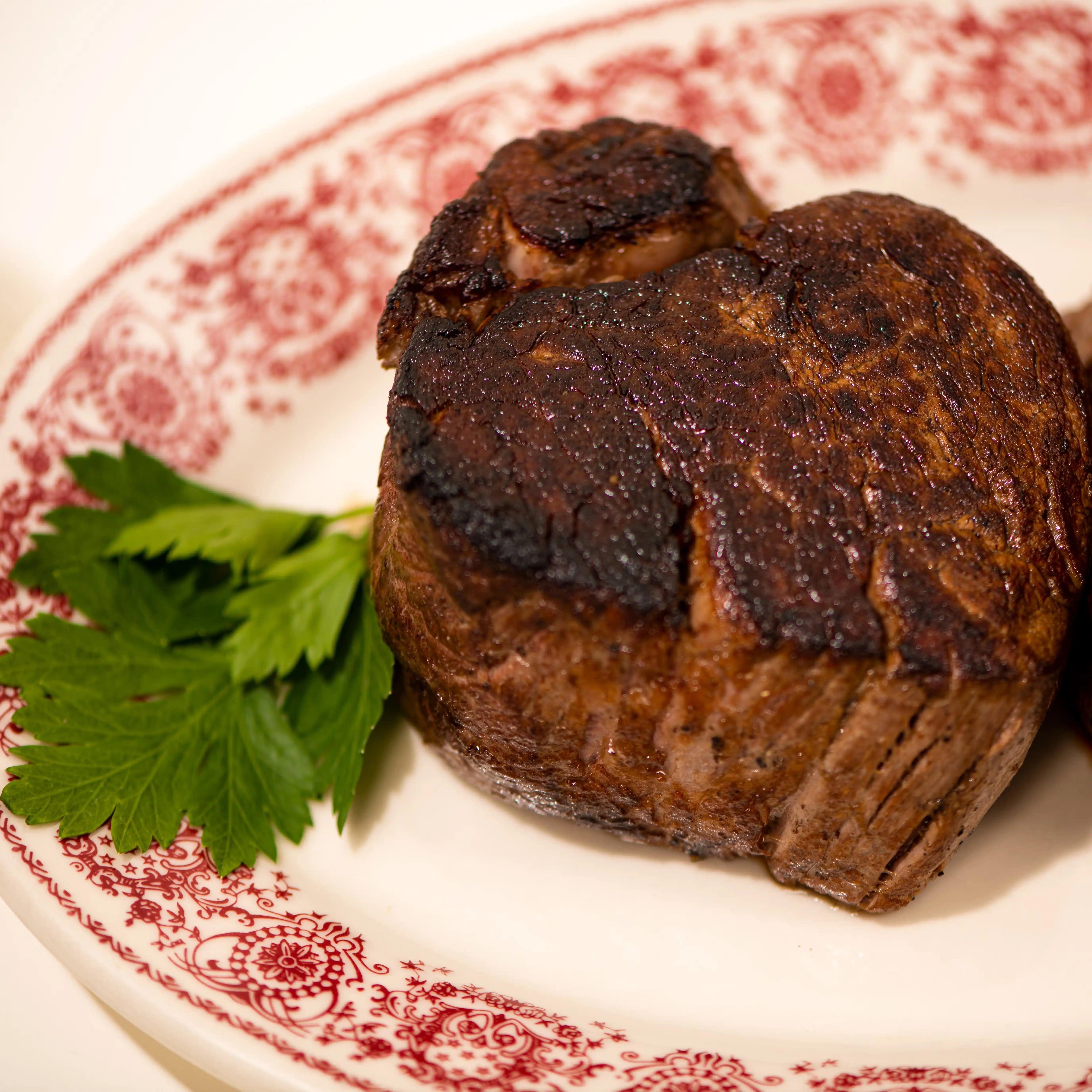 21690-filet-mignon-dinner-kit-for-4-6-1.jpg