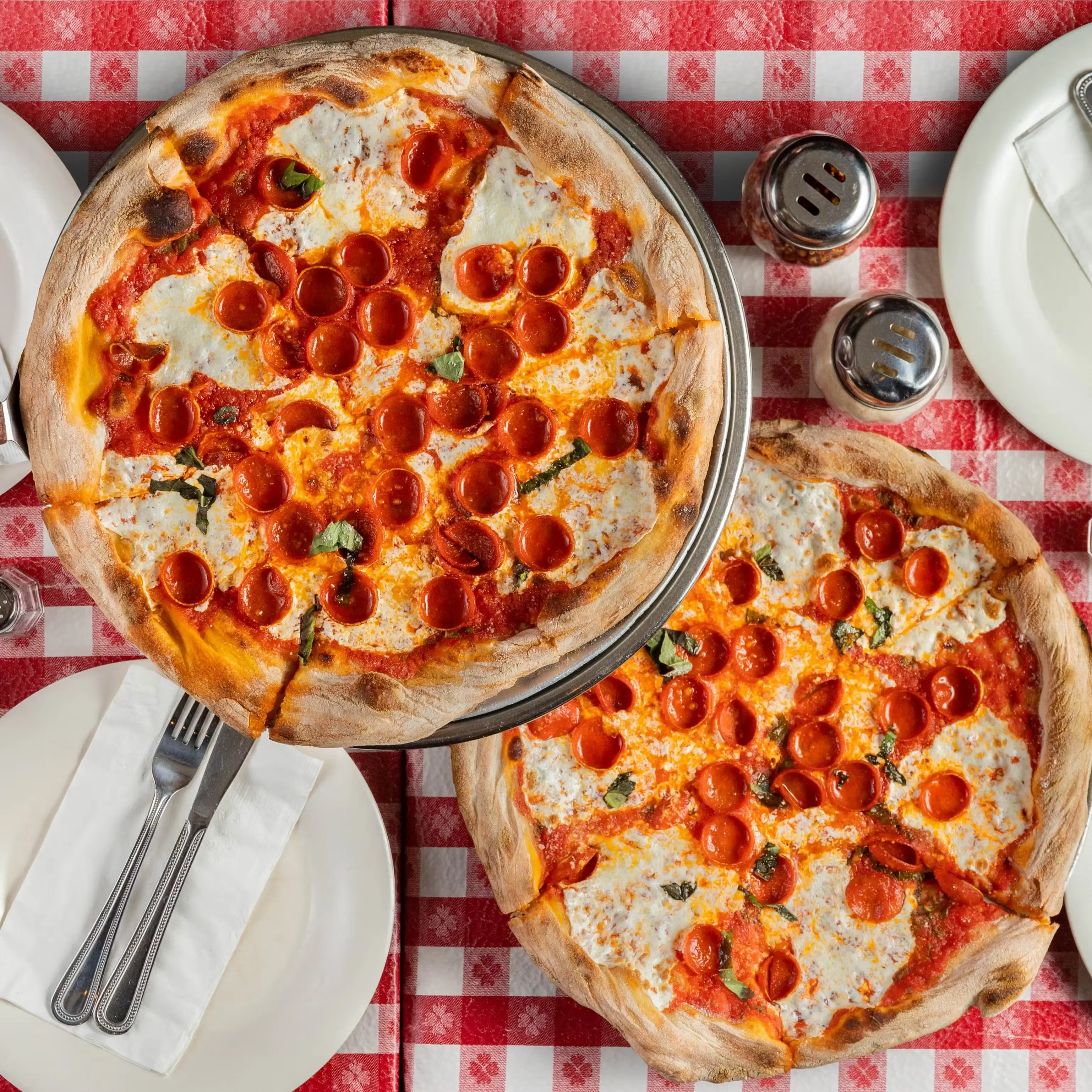 21737-new-york-style-pepperoni-pizza-2-pack-1.webp